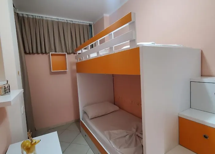 Apartment Apartmet *