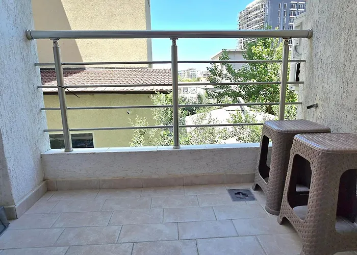 Apartment Apartmet *
